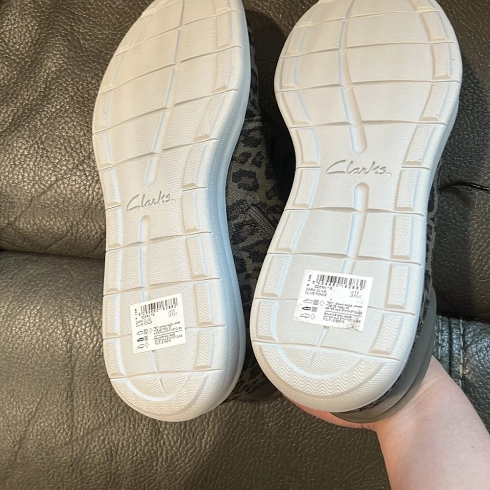 Clarks new never